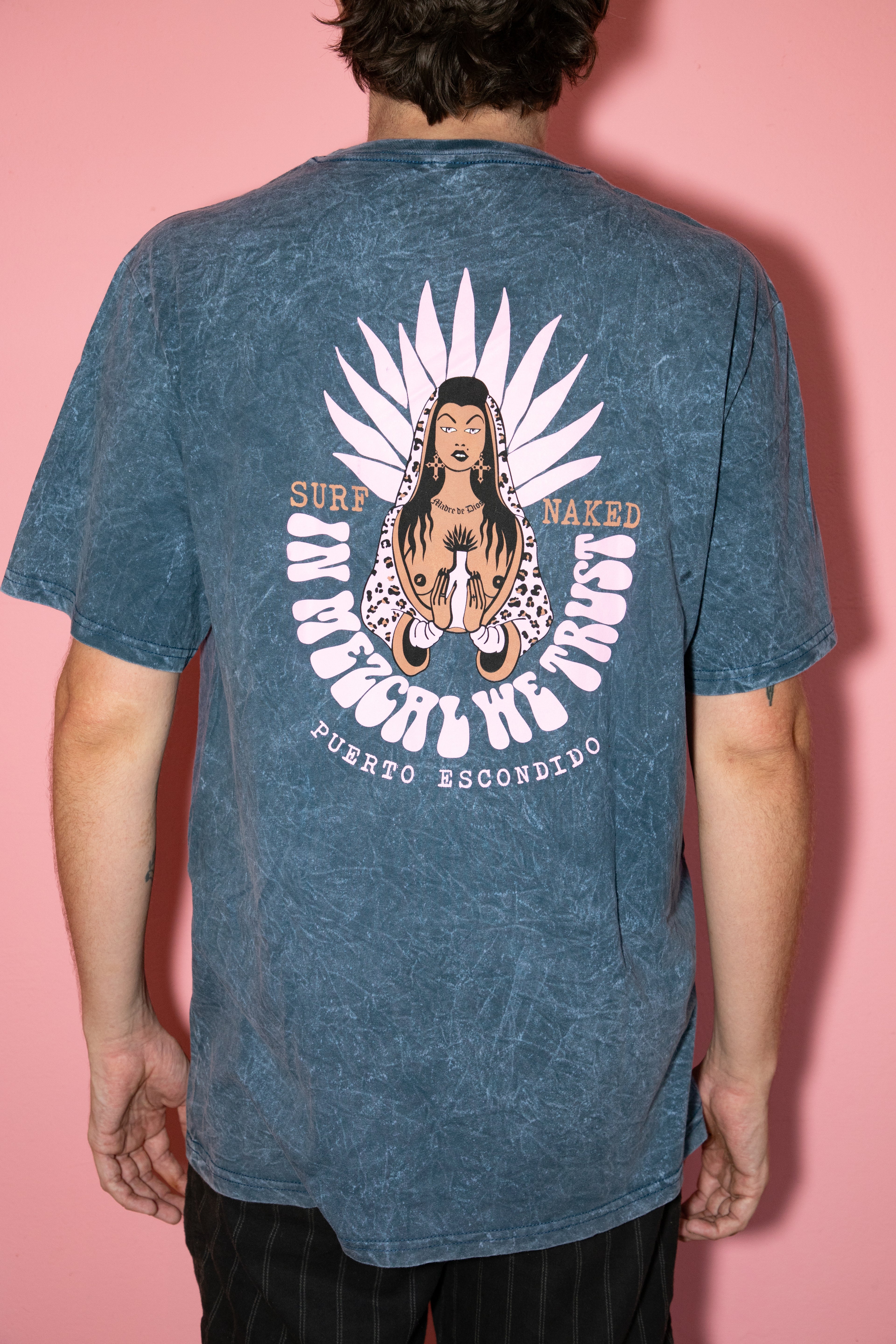 IN MEZCAL WE TRUST - T-Shirt