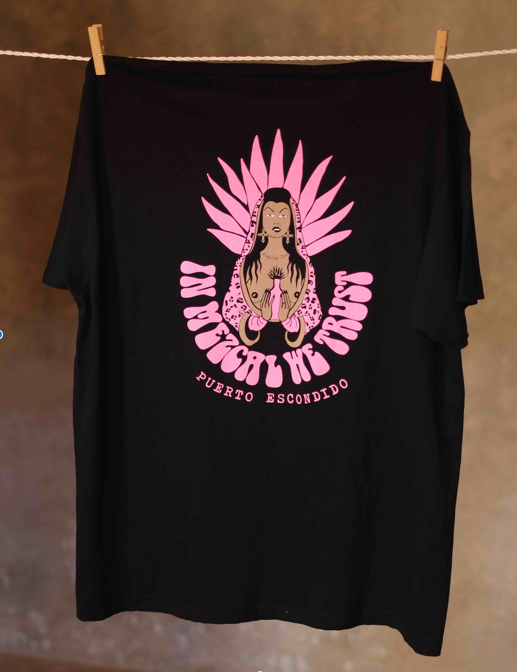 IN MEZCAL WE TRUST - T-Shirt